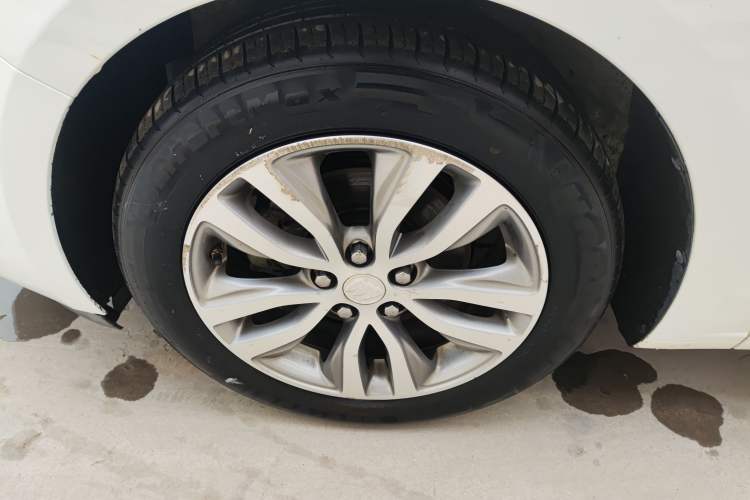 Used Buick GT 2019 18T Automatic Connected Elite Model China VI Standard