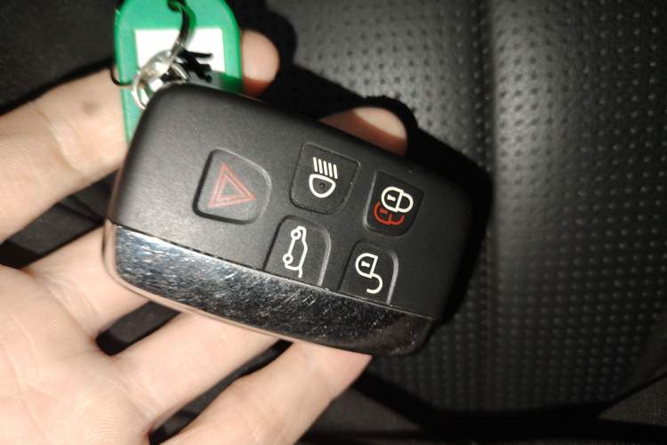 Used Land Rover Discovery 2017 3.0 SC V6 HSE
