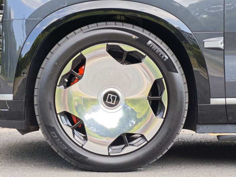 Used Zeekr 9X 2025 Ultra Edition 70kWh — 22