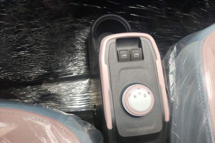 Used Chery New Energy QQ Ice Cream 2024 Edition Youth Version 205km Sundae