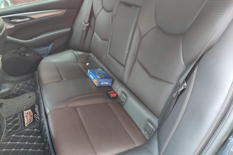 Used Cadillac CT5 2020 Updated 28T Leading Sporty Version Left Rear Seat