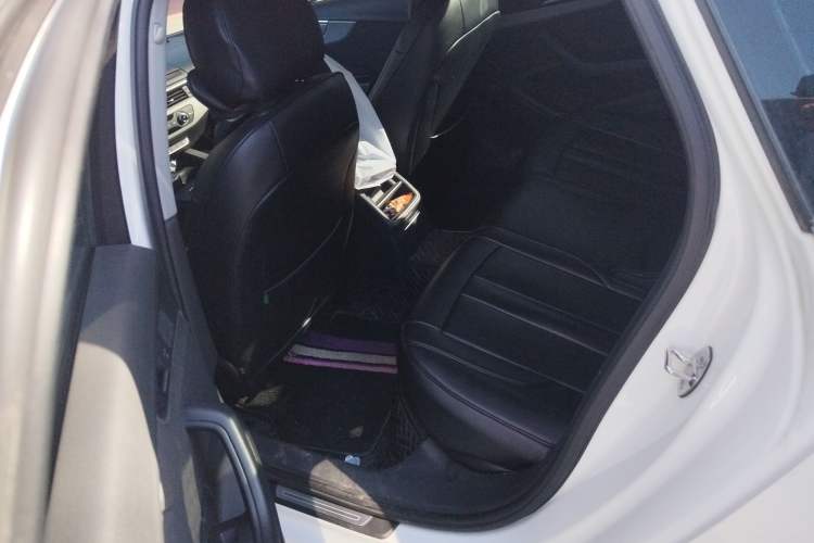 Used Audi A4L 2019 40 TFSI Ambition Version China V