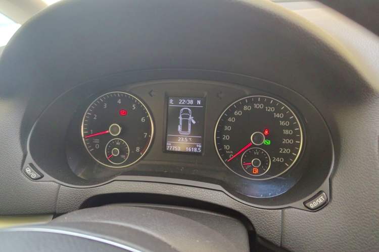 Used Volkswagen Sharan 2018 380TSI Comfort Edition 7-Seater Instrument Cluster