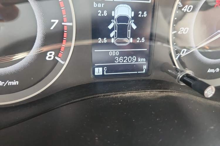 Used Baojun 560 2016 1.8L Manual Luxury Edition