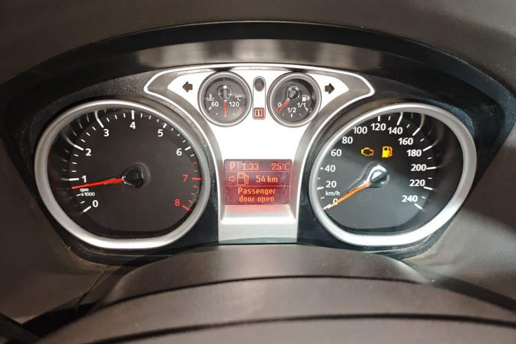 Used Ford Focus 2011 Sedan 1.8L Automatic Fashion Edition