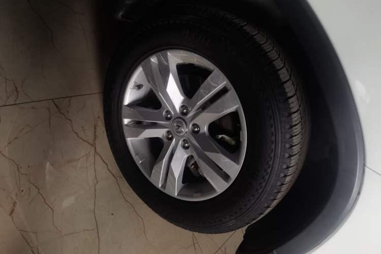 Used CHANGAN CS75 2017 Shangkui Edition 1.8T Automatic All-Wheel-Drive Elite Model
