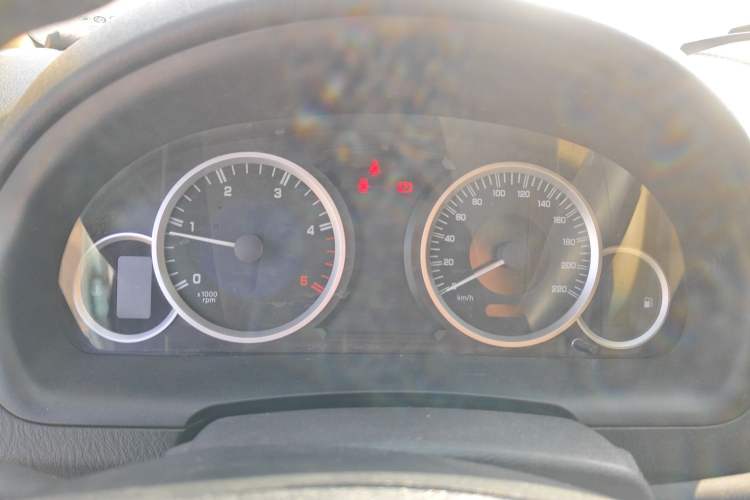 Used JMC Yusheng S350 2013 2.4T Two-Wheel-Drive Special Edition Instrument Cluster