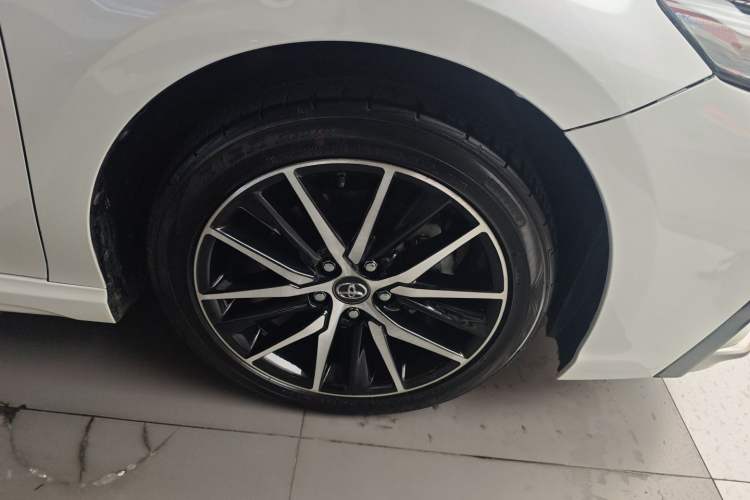 Used Toyota Camry 2021 2.5S Fēngshàng Edition Right Front Wheel Hub