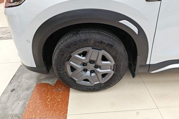 Used BYD Yuan UP 2025 Intelligent Driving Version 401 KM Dynamic Edition