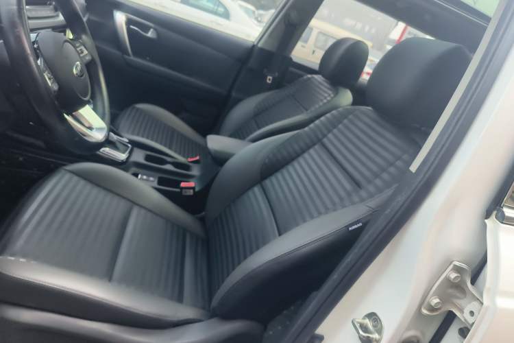 Used Kia Sportage R 2018 2.0L Automatic Smart Luxury Version China V Standard Left Front Seat