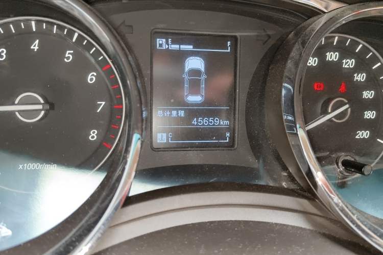 Used Baojun 730 2016 1.5L Manual Comfort Version 7 Seats China V Emission Standard