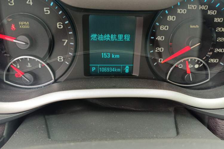 Used Chevrolet Malibu 2017 1.5T Automatic Luxury Edition Odometer Close Up