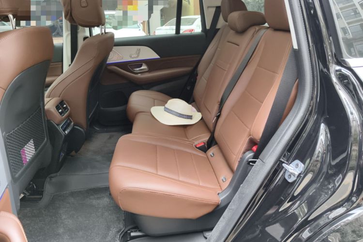 Used Mercedes-Benz GLS 2025 GLS 450 4MATIC Dynamic Edition Left Rear Seat