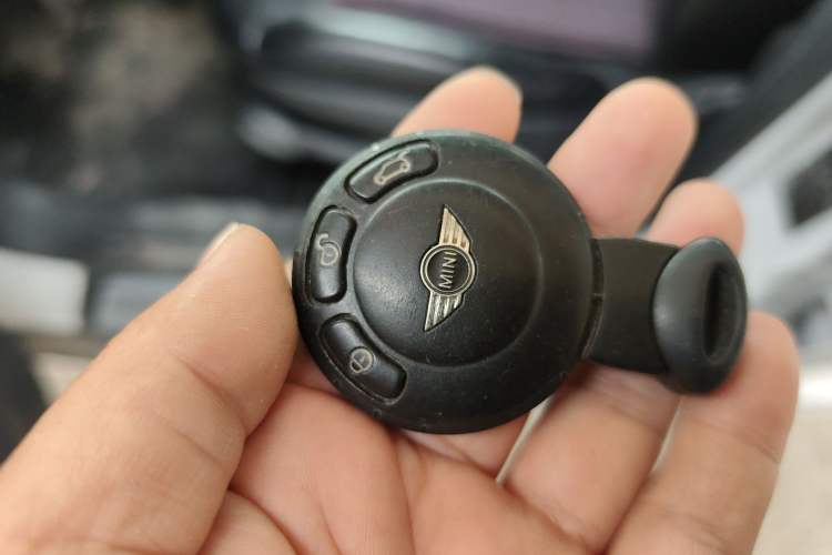 Used MINI Countryman 2015 1.6T COOPER S ALL4 Limited Edition for Tibet Expedition