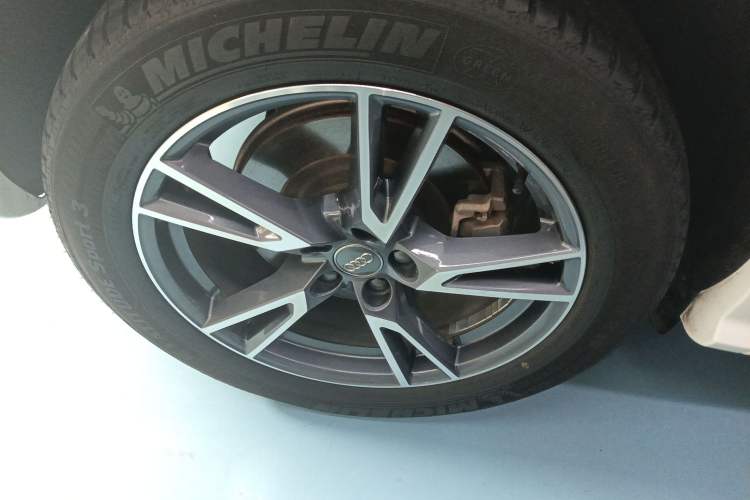 Used Audi Q5L 2020 Updated 40 TFSI Prestige Fashion Edition