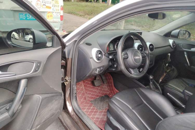 Used Audi A1 2014 30 TFSI Comfort Model
