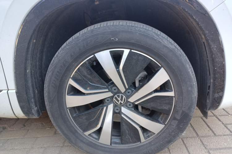 Used Volkswagen Tayron GTE Plug-in Hybrid 2020 1.4T Luxury Model Right Front Wheel Hub