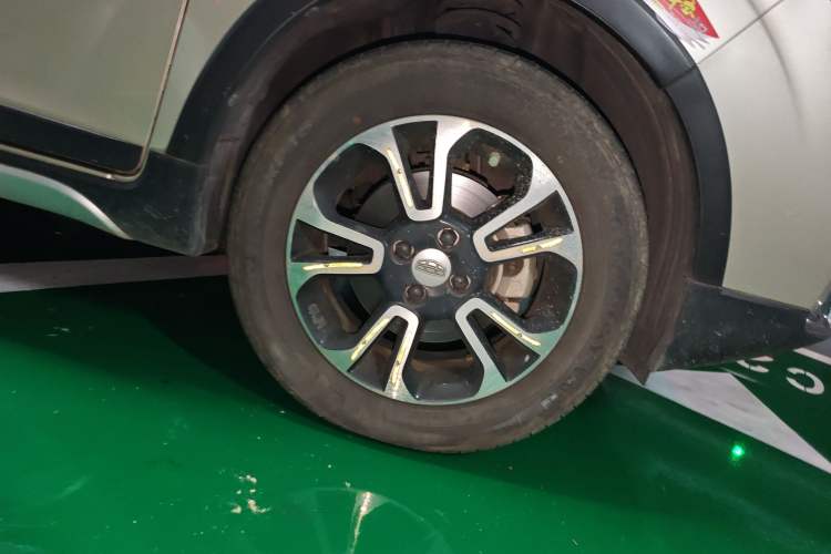 Used Geely Auto Vision X3 2017 1.5L Automatic Elite Model
