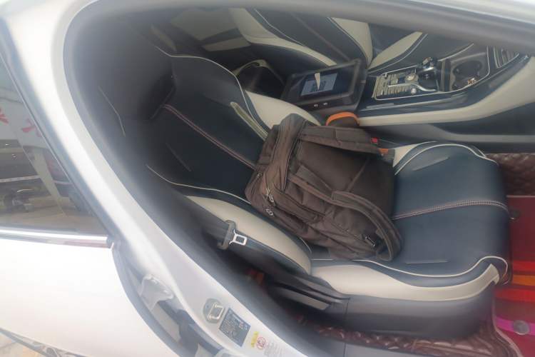 Used BYD Qin PLUS 2021 EV 500KM Luxury Model
