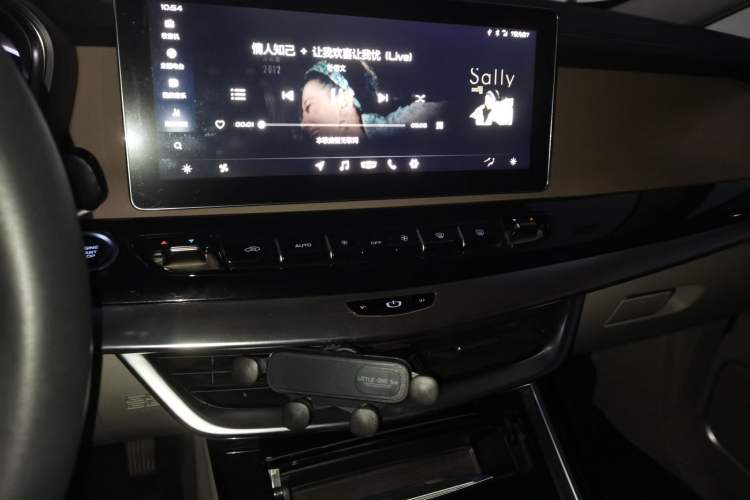 Used Geely Auto Jiajie 2019 1.8TD Automatic Enjoyment Model Audio And AC Panel