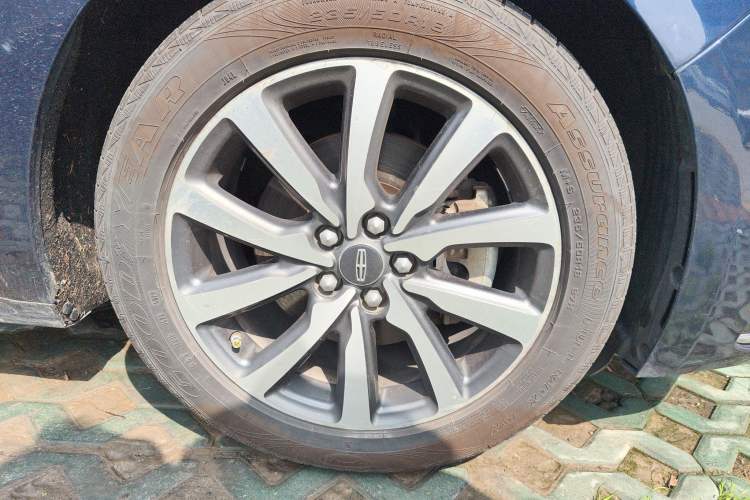 Used Lincoln Continental 2017 2.0T Two-Wheel Drive Deluxe Edition
