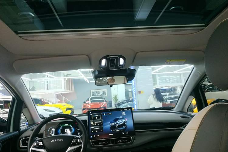 Used AION V 2021 Plus 70 Smart Edition Lithium Iron Phosphate