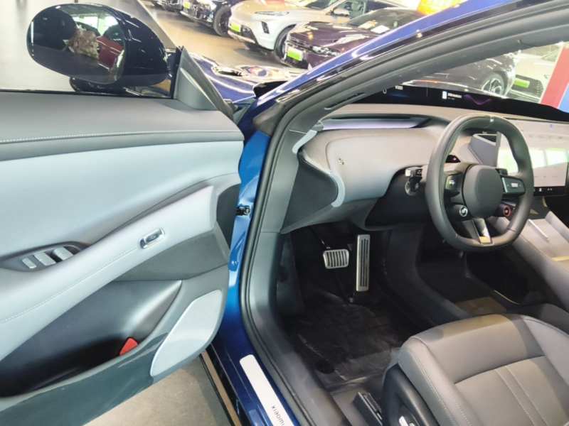 Used Xiaomi Auto YU7 2025 Ultra-Long Range Rear-Wheel Drive Version — 15