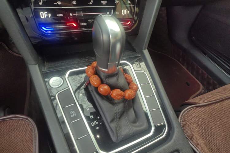 Used Volkswagen Magotan 2020 330TSI DSG Leading Model Gear Lever