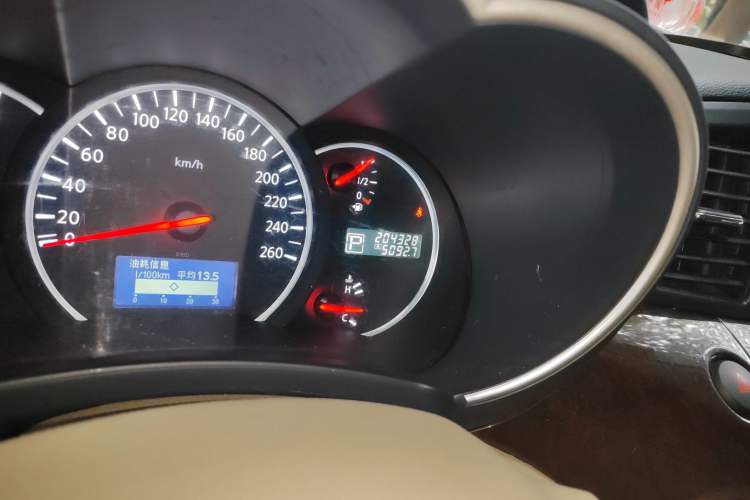 Used Nissan Quest 2015 3.5L SL
