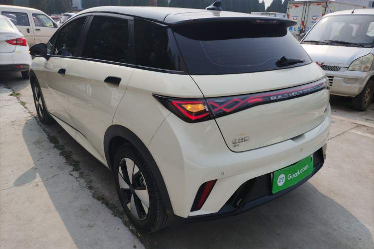 Used BYD Dolphin 2023 420 km Fashion Edition