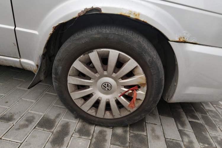 Used Volkswagen Jetta 2010 1.6L Partner Right Front Wheel Hub