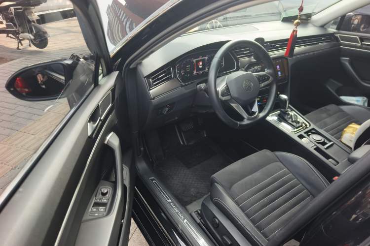 Used Volkswagen Magotan 2020 330TSI DSG Luxury Edition
