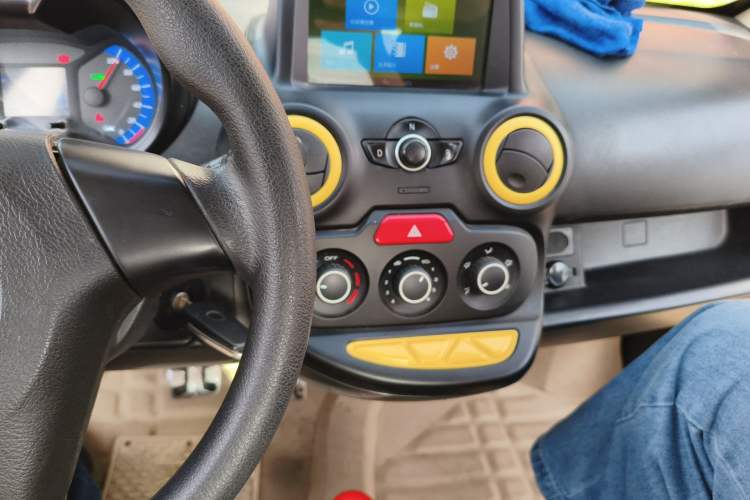 Used Know Beans D2 2017 D2 Enjoyment Edition Audio And AC Panel