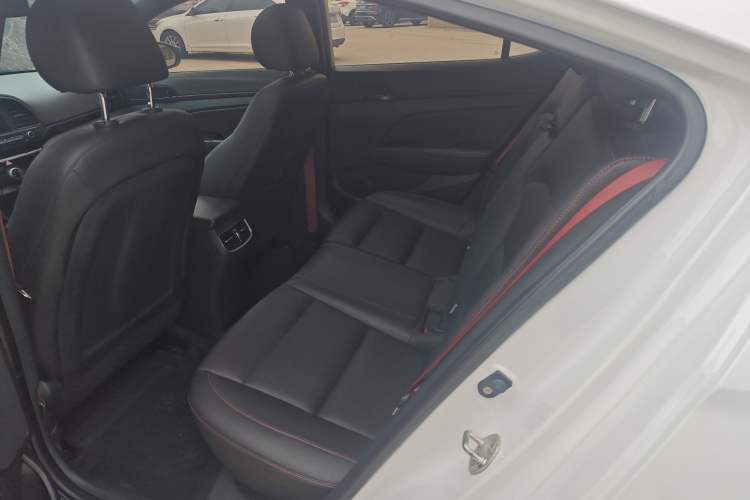 Used Hyundai Elantra (6th Generation / Lingdong) 2019 1.4T Dual-Clutch Xuan Dong · Dynamic Model