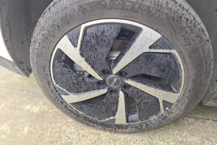 Used BYD Sealion 06 New Energy 2025 Model EV 605 Navigation Plus Edition Right Rear Wheel Hub