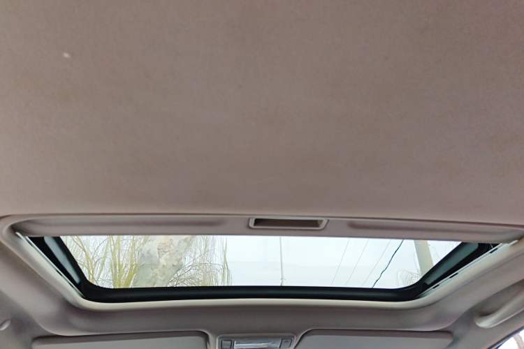 Used Chery Tiggo 3 2015 1.6L Manual Zhishang Commemorative Edition