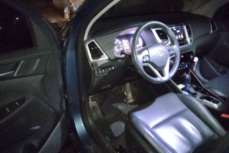 Used Hyundai Tucson 2015 1.6T Dual-Clutch Two-Wheel-Drive Leading Model