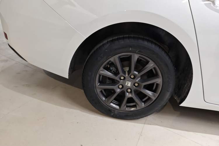 Used Baojun RC-5 2020 1.5L Manual Zhiyao Elite Edition
