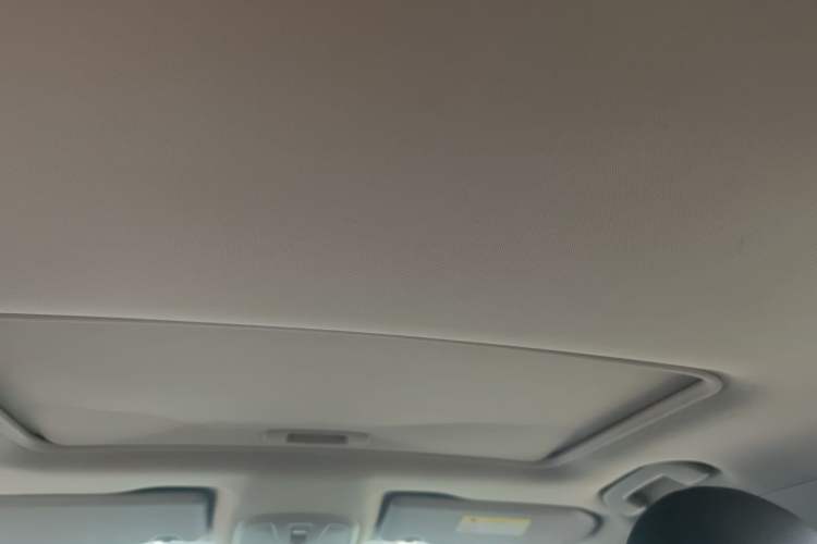 Used Peugeot 408 2016 1.6T Automatic Luxury Edition Headliner