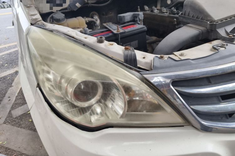 Used BAIC Weiwang M30 2015 1.5L Basic Version BJ415B Right Front Headlight