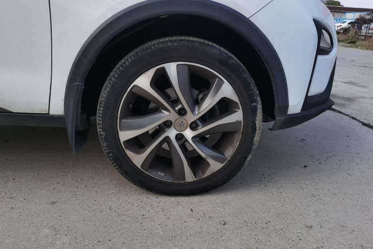 Used BYD Yuan 2017 1.5L Automatic Cool & Connected Model