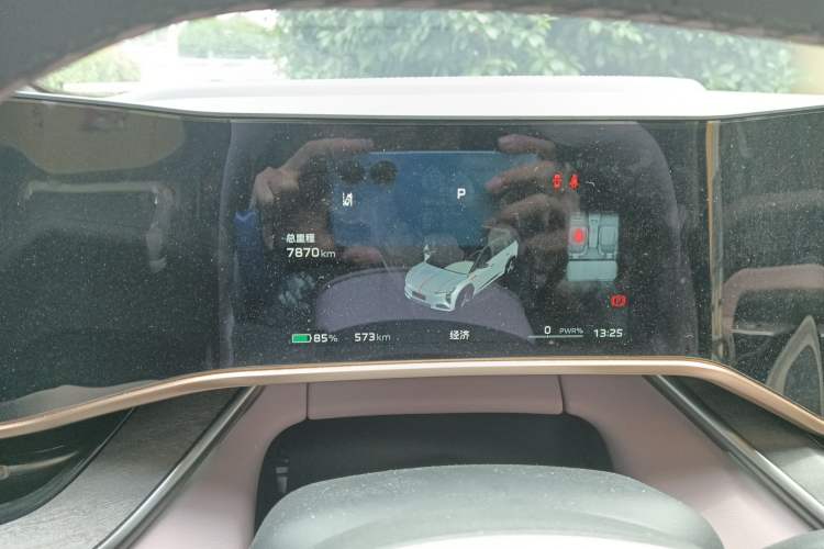 Used Hongqi Tiangong 08 2025 680 Ultra Four-Wheel-Drive Version
