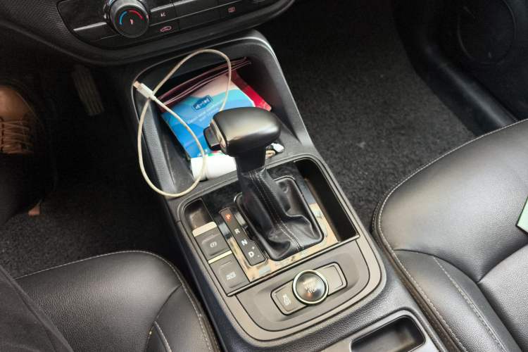 Used Qoros 5 2018 Revised Version 1.6T Automatic Leading Edition