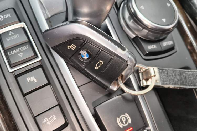 Used BMW X5 2015 xDrive28i