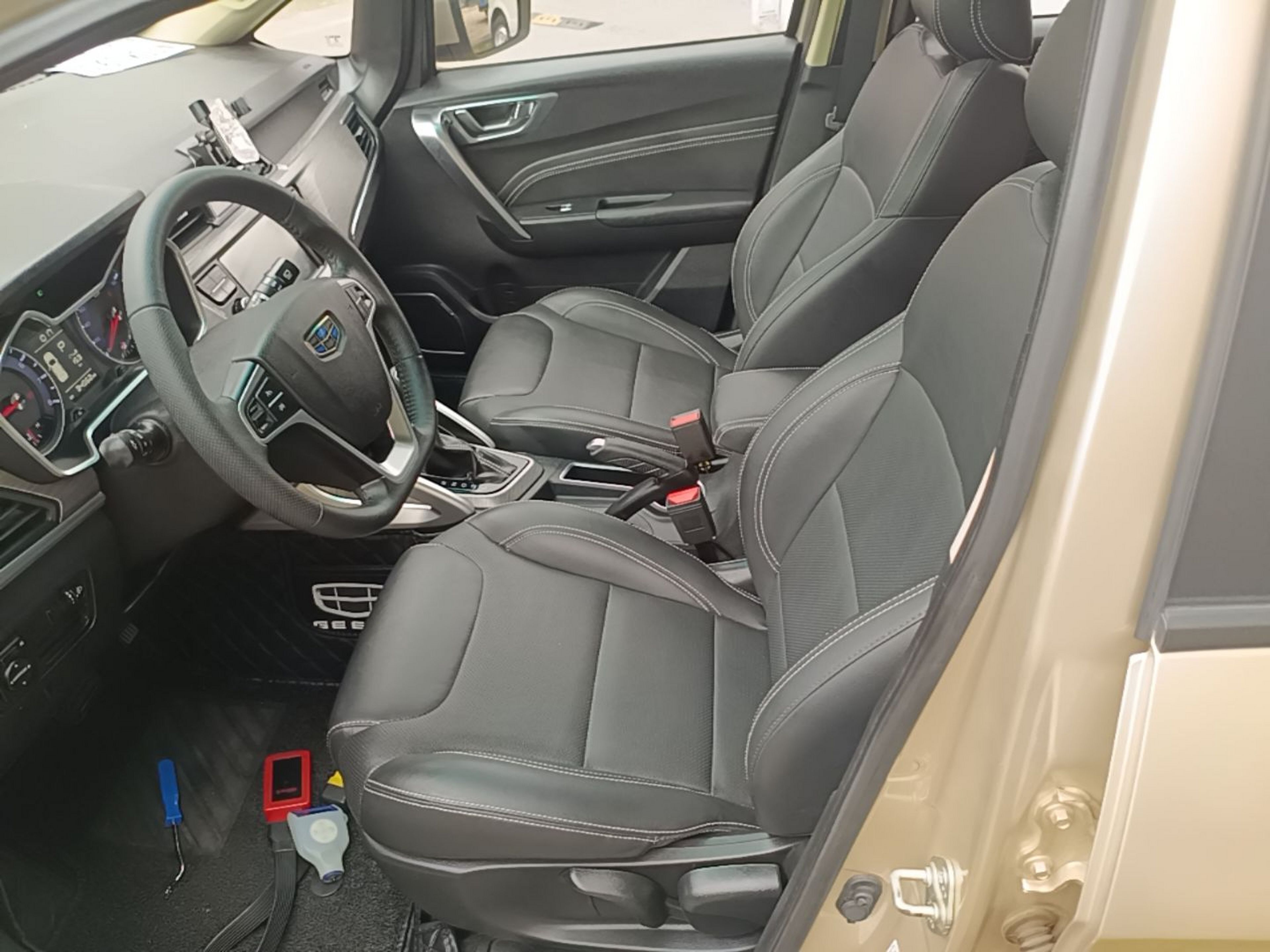 Interior delantero