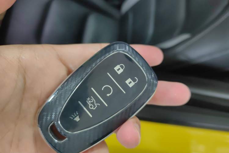 Used Chevrolet Camaro 2017 2.0T RS
