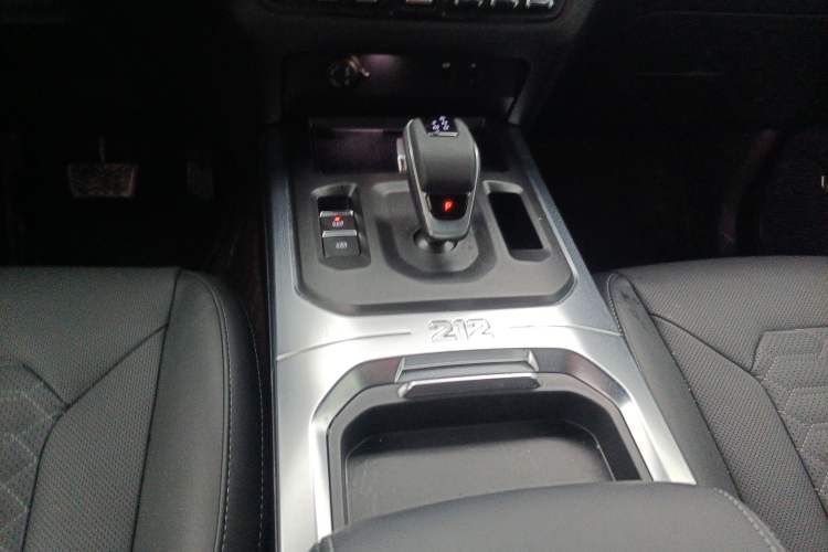 Used 212 T01 2025 Model 2.0T Diesel