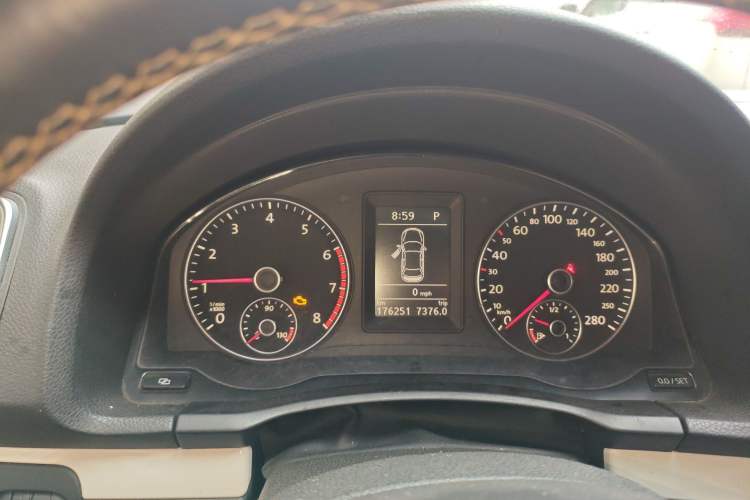 Used Volkswagen Eos 2010 2.0 TSI DSG Moonlit Edition
