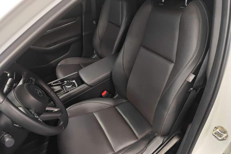 Used Mazda 3 Axela 2023 2.0L Automatic Zhiya Edition Left Front Seat