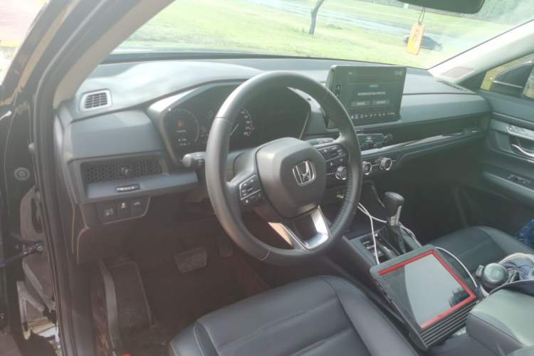 Used Honda CR-V 2024 240TURBO Two-Wheel-Drive FENGSHANG Edition 5 Seats Center Console